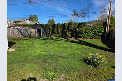 1585 Park Dr, Lebanon, OR 97355 - Photo 15