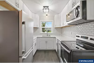 1084 24th St NE, Salem, OR 97301 - Photo 15