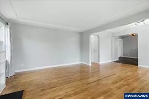 1084 24th St NE, Salem, OR 97301 - Photo 11