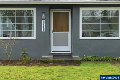 1084 24th St NE, Salem, OR 97301 - Photo 5