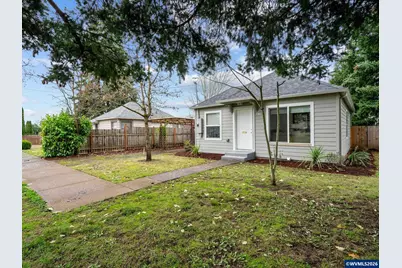 180 Eaton St, Lebanon, OR 97355 - Photo 3