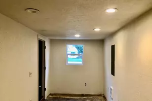 825 Treewood Ln SE, Salem, OR 97317 - Photo 29