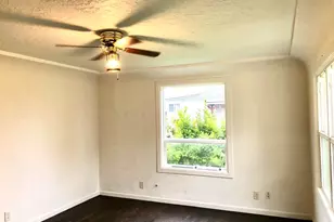 825 Treewood Ln SE, Salem, OR 97317 - Photo 5