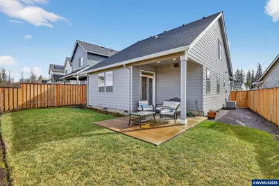 872 Laurel Pl, Silverton, OR 97381 - Photo 29