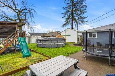765 13th Av SE, Albany, OR 97322 - Photo 31