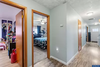 765 13th Av SE, Albany, OR 97322 - Photo 15