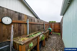 740 Olney St, Aumsville, OR 97325 - Photo 33