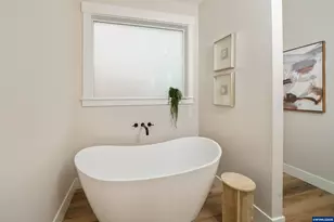 6752 Naomi Danielle St SE, Salem, OR 97306 - Photo 43