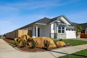 760 Emily Grace Ct SE, Salem, OR 97306 - Photo 5