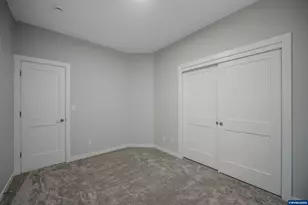 760 Emily Grace Ct SE, Salem, OR 97306 - Photo 29