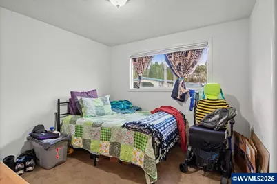 1254 8th St NW, Salem, OR 97304 - Photo 9
