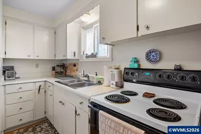 1254 8th St NW, Salem, OR 97304 - Photo 27