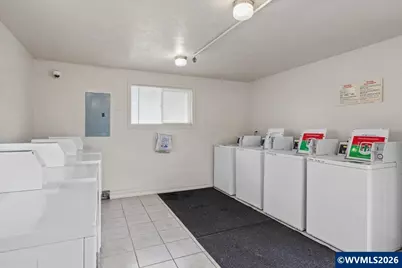 1254 8th St NW, Salem, OR 97304 - Photo 35