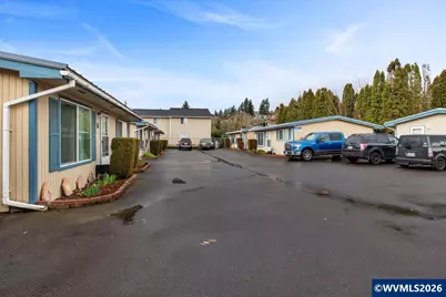 1254 8th St NW, Salem, OR 97304 - Photo 5
