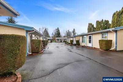 1254 8th St NW, Salem, OR 97304 - Photo 37