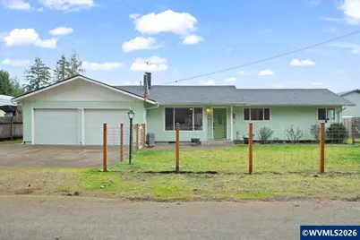 247 Cedar St, Lyons, OR 97358 - Photo 1