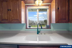 247 Cedar St, Lyons, OR 97358 - Photo 15