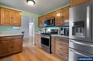 247 Cedar St, Lyons, OR 97358 - Photo 13