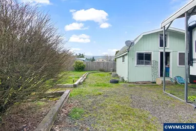 247 Cedar St, Lyons, OR 97358 - Photo 39