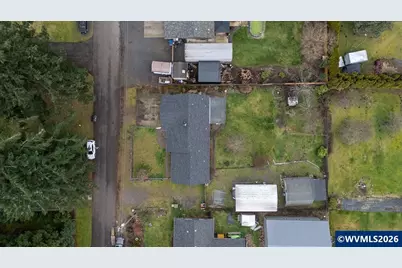 247 Cedar St, Lyons, OR 97358 - Photo 35