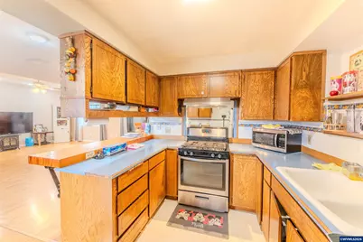 4055 Gary St NE, Keizer, OR 97303 - Photo 9