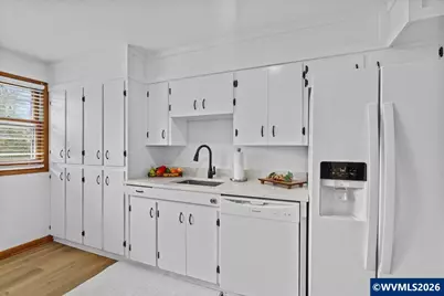 4081 Hawthorne Av NE, Salem, OR 97301 - Photo 15