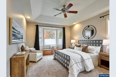 829 Pioneer Dr, Silverton, OR 97381 - Photo 17