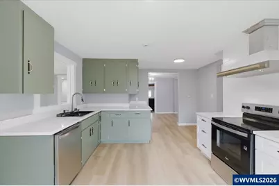 28411 Liberty Rd, Sweet Home, OR 97386 - Photo 21