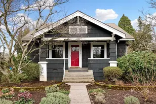 216 S James St, Silverton, OR 97381 - Photo 1