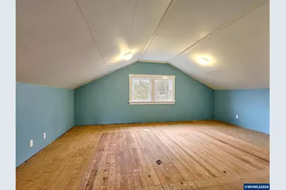 216 S James St, Silverton, OR 97381 - Photo 17