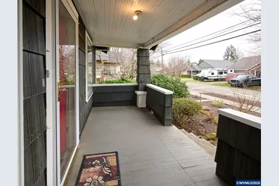 216 S James St, Silverton, OR 97381 - Photo 3