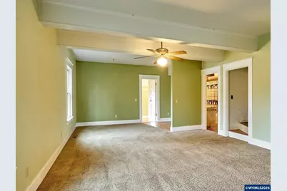 216 S James St, Silverton, OR 97381 - Photo 15