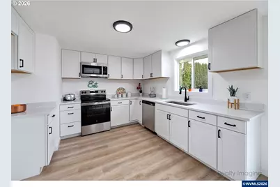 925 N Pershing St, Mount Angel, OR 97362 - Photo 7