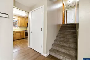 537 26th Av SE, Albany, OR 97322 - Photo 17