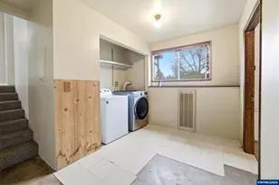 537 SE 26th Ave, Albany, OR 97322 - Photo 11