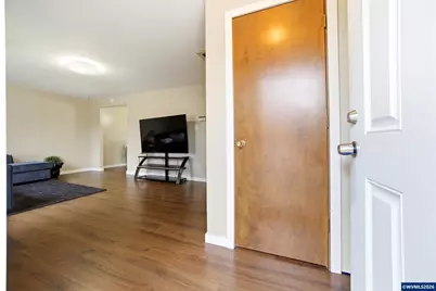 537 26th Av SE, Albany, OR 97322 - Photo 9
