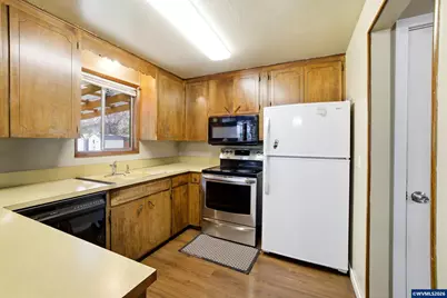 537 26th Av SE, Albany, OR 97322 - Photo 15