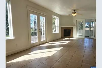 7233 Eastwood Ct SE, Turner, OR 97392 - Photo 15