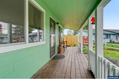 651 Loree Pl, Jefferson, OR 97352 - Photo 3