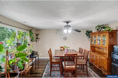 651 Loree Pl, Jefferson, OR 97352 - Photo 7