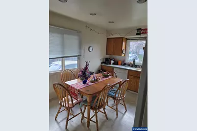 1825 N Cramer St, Portland, OR 97217 - Photo 5