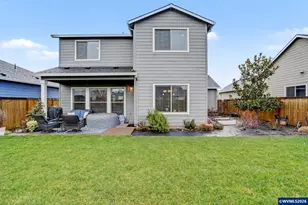 1491 Foxglove St, Woodburn, OR 97071 - Photo 31