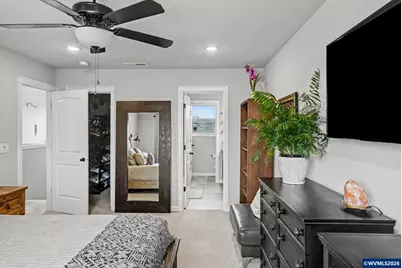 1491 Foxglove St, Woodburn, OR 97071 - Photo 25