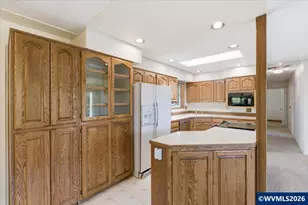 1907 SE Miller Ave, Dallas, OR 97338 - Photo 13