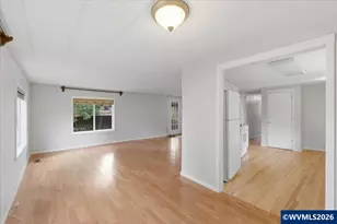 304 Moyer St, Brownsville, OR 97327 - Photo 9