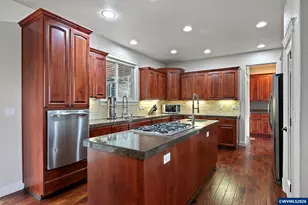 990 Westfarthing Way NW, Salem, OR 97304 - Photo 11
