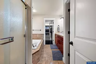 990 Westfarthing Way NW, Salem, OR 97304 - Photo 23