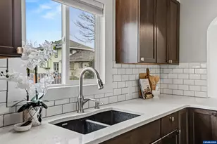 1745 SW 53rd St, Corvallis, OR 97333 - Photo 17