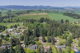 3576 Terrace Dr NW, Albany, OR 97321 - Photo 11