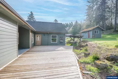 37274 Fawn Dr, Lebanon, OR 97355 - Photo 29